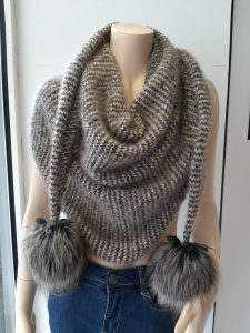 chale tricot laine yara et mohair trend lang yarns