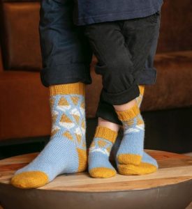 pour Femmes et Filles Chaussettes Longues en Tricot tress/é avec c/âble tricot/é pour lhiver