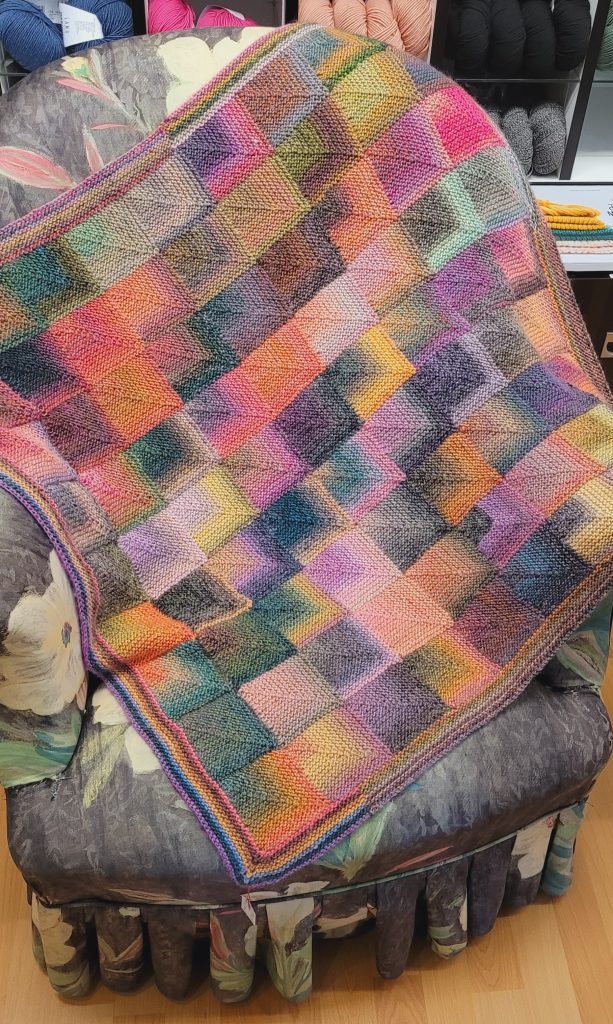 couverture tricotée laine Frida Lang Yarns