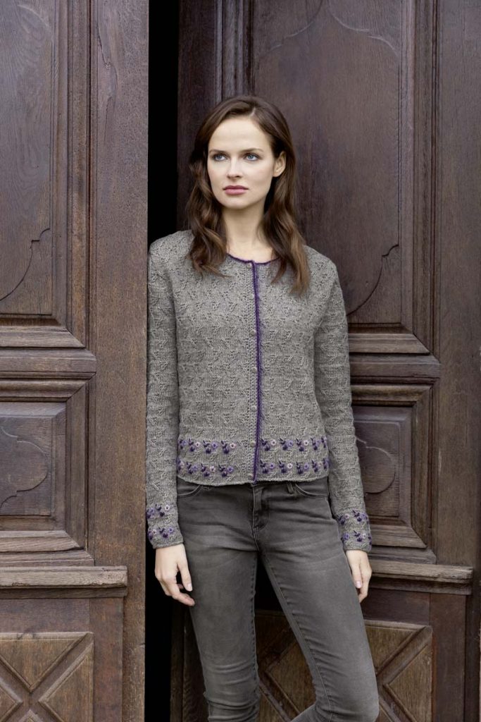 Gilet 1 catalogue 244 Lang Yarns