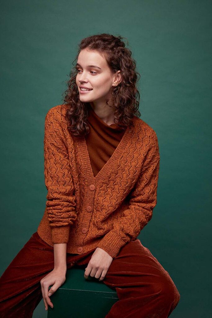 Gilet 4 catalogue Lang Yarns FAM 286 Collection