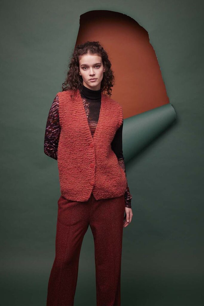 Gilet 7 catalogue Lang Yarns FAM 286 Collection