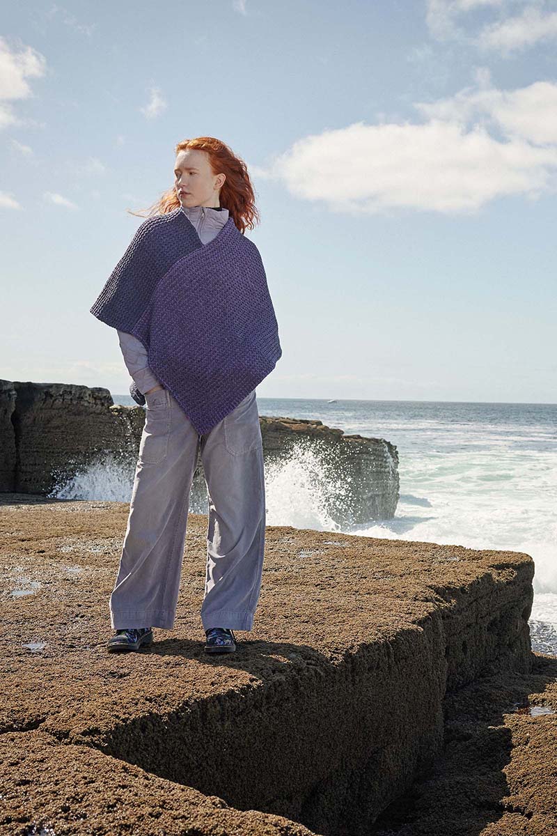 Poncho 146 catalogue Lang Yarns Punto 87