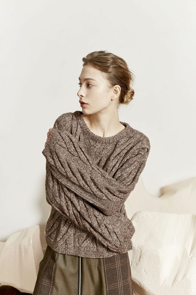 Pull 64 catalogue Lang Yarns FAM 265