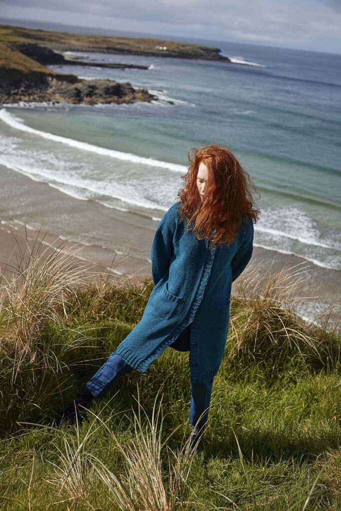 Gilet long 149 catalogue Lang Yarns Punto 87