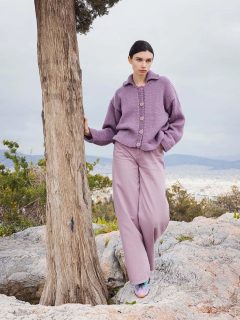 🌌Tricot débutant, simple et rapide a tricoter avec cette veste en laine moelleuse🌌

👕Modèle 11 Skyline du catalogue @wooladdicts 15.

🧶Laine Glory coloris 1061 .0146 de @langyarns_official

🔄Tailles S-M/L-XL = 15/18 pelotes.
 
➿️Point de Jersey endroit et Côtes 1/1.

🪡Aiguilles n°6 et 8, ca monte vite !

Bon mardi !😀
•
#ladylaine #wooladdictsglory #glory #wooladdicts
#wool #laine #lana #yarn #wolle #mardi #tuesday #picoftheday #photooftheday #passionlaine #passiontricot #tricotfacile #tricotdebutante #easyknitting #easyknit #jetricotepourmoi #veste #gilet #cardigan #patrontricot #pattern #ideetricot #doityourself #faitmain #diytricot