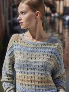 🪿🐦Classique de mi-saison et ideal pour les soirées d'été, à porter pour un look décontracté.🐦🪿

👕Modèle 11 Sydney du catalogue @langyarns_fr Punto 91 Colorful, saison Printemps été 2026.

🧶Coton Illusion coloris 1155.0009 de @langyarns_official

🔄Tailles S-M/L-XL = 5/6 pelotes.

➿️Point mousse, Jersey endroit et lignes ajourées.
 
🪡Aiguilles n°3.

Bonne journée !🙏

@langyarns_nl
•
#ladylaine #langyarns #coton #Illusion #ideetricot