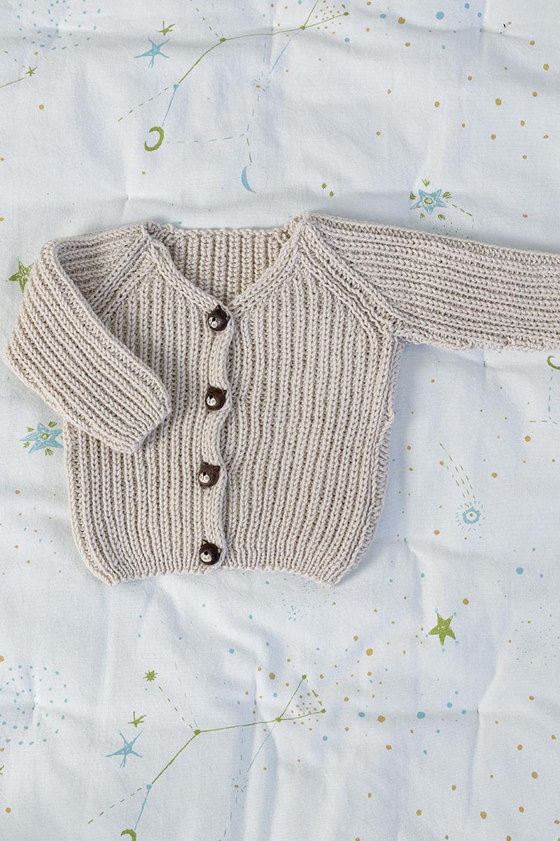 tricoter un gilet bébé Gilet 20 catalogue Lang Yarns Punto 17