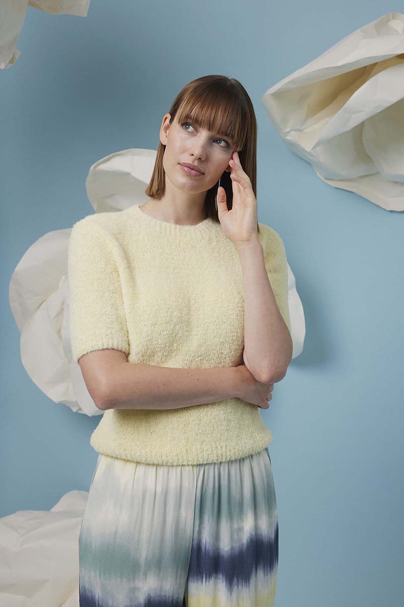 Pull 42 catalogue Lang Yarns FAM 288