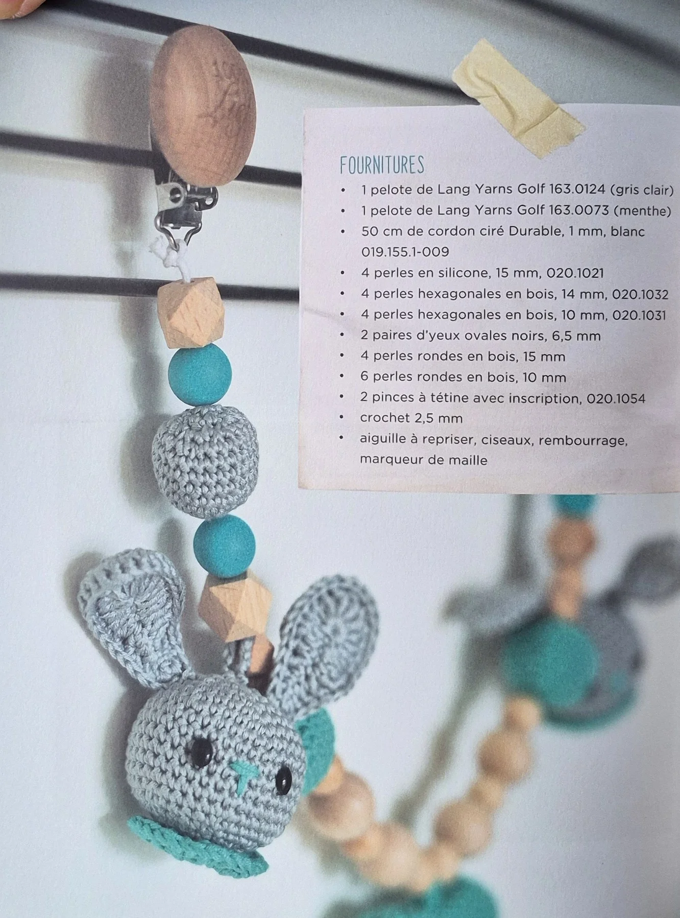 le grand livre du crochet pour bébé avec m. cey lang yarns 1