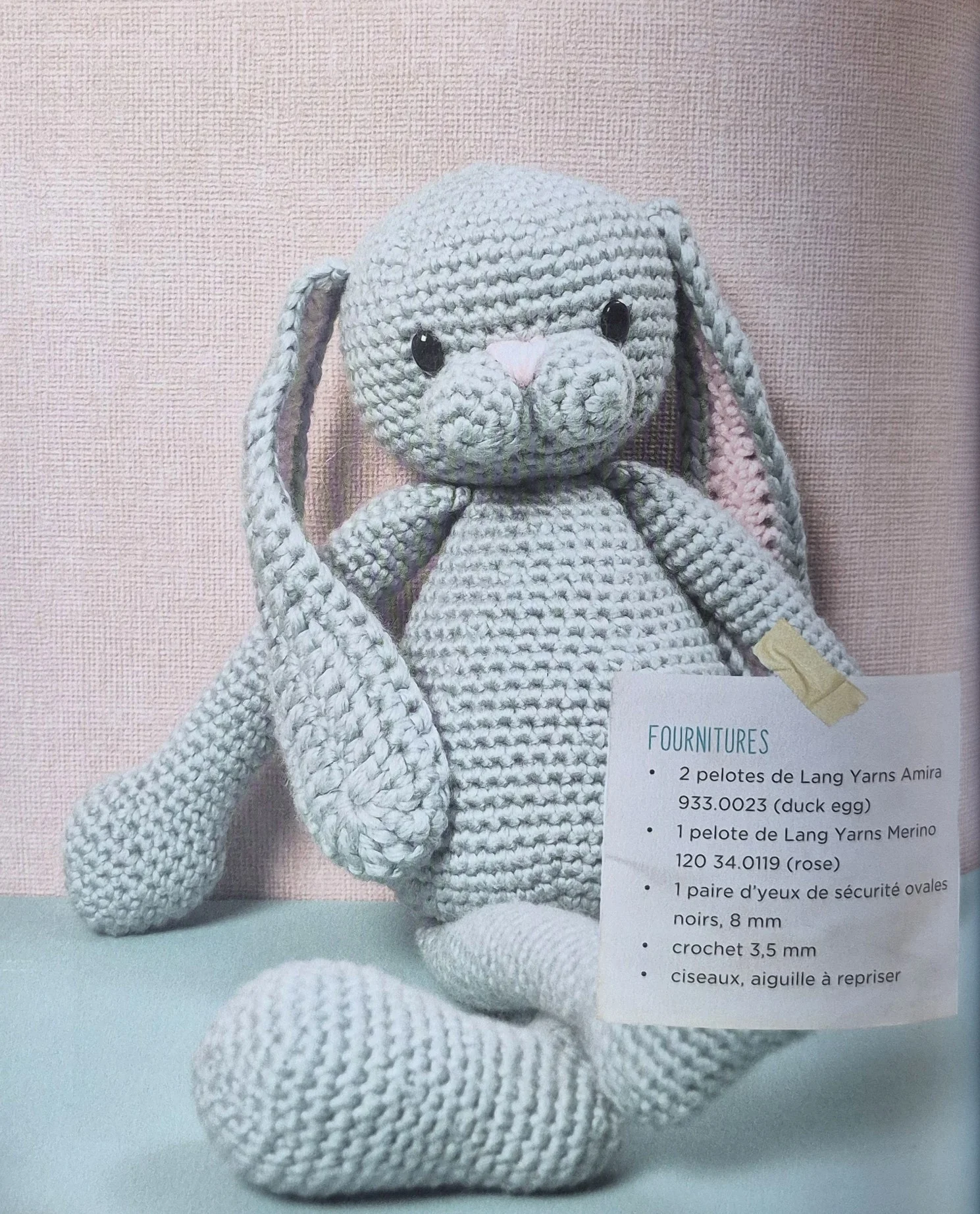 le grand livre du crochet pour bébé avec m. cey lang yarns 1