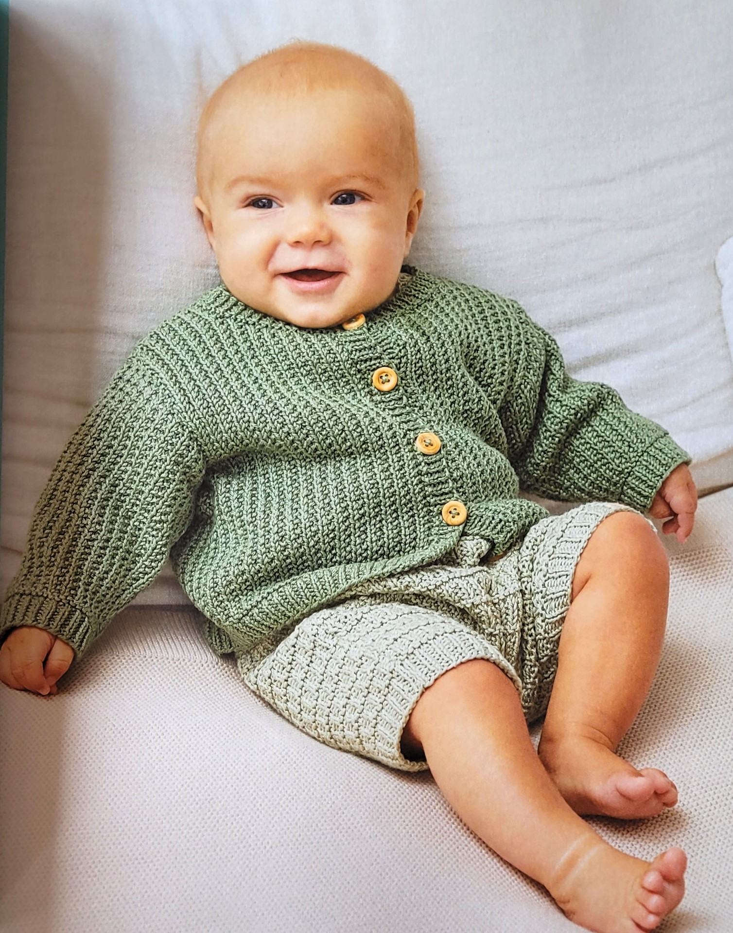 Je tricote une jolie layette - Lang Yarns et Marie Claire