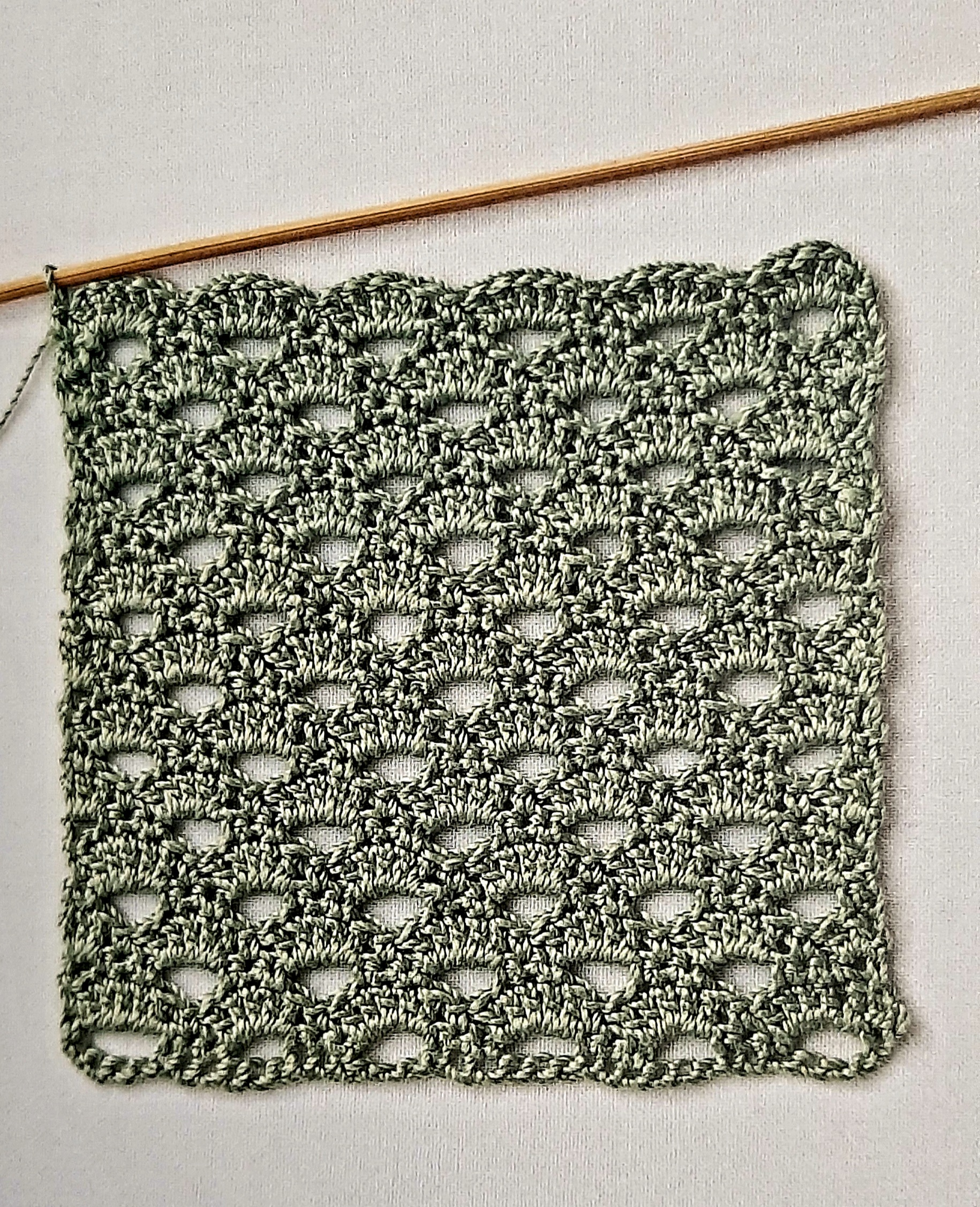 Point crochet arcs