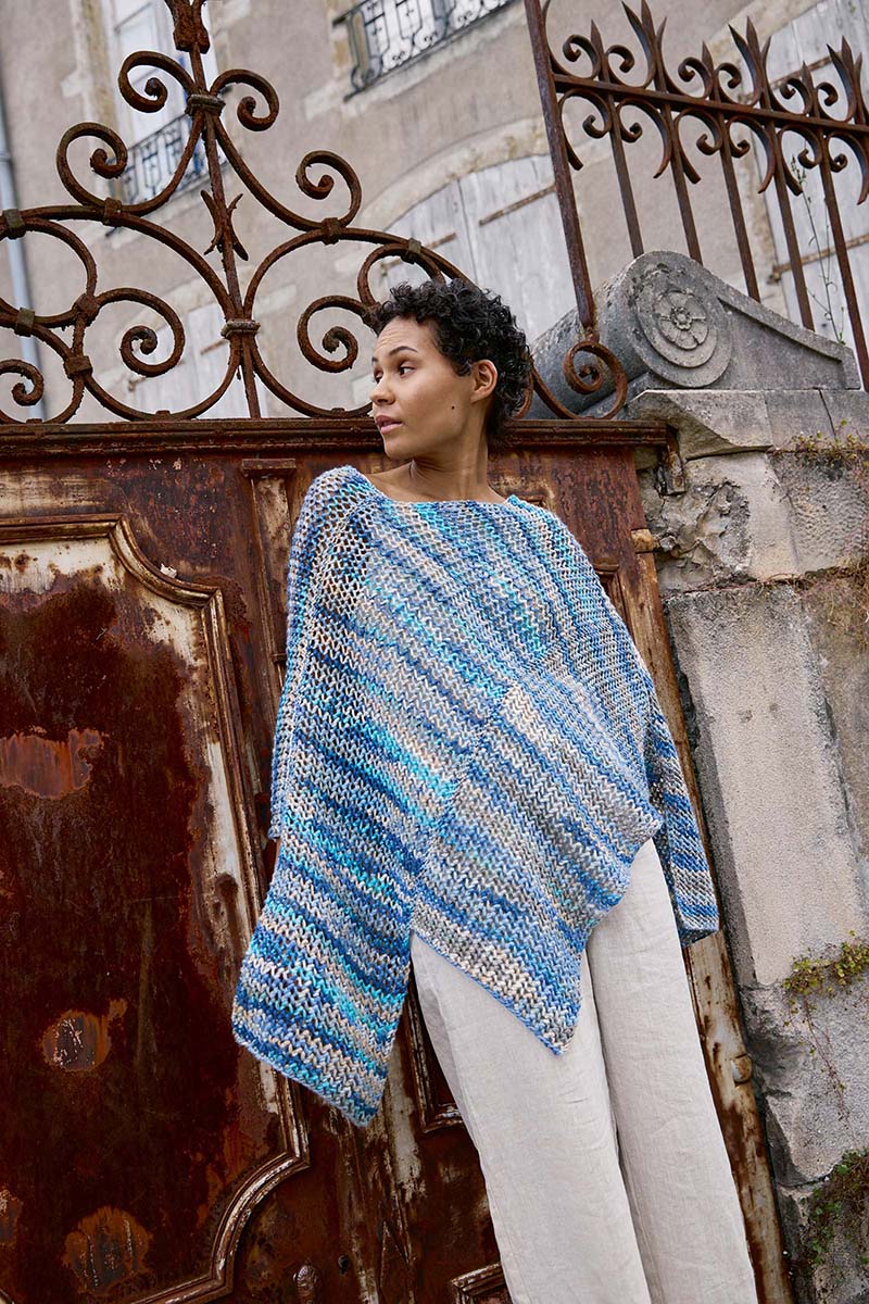 Poncho 11 catalogue Lang Yarns Punto 82 Lisboa
