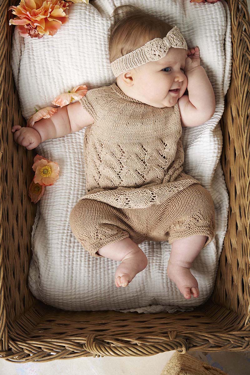 Modèle en coton baby Cotton Naturally Colored de Lang Yarns - Catalogue Lang Yarns Punto 83