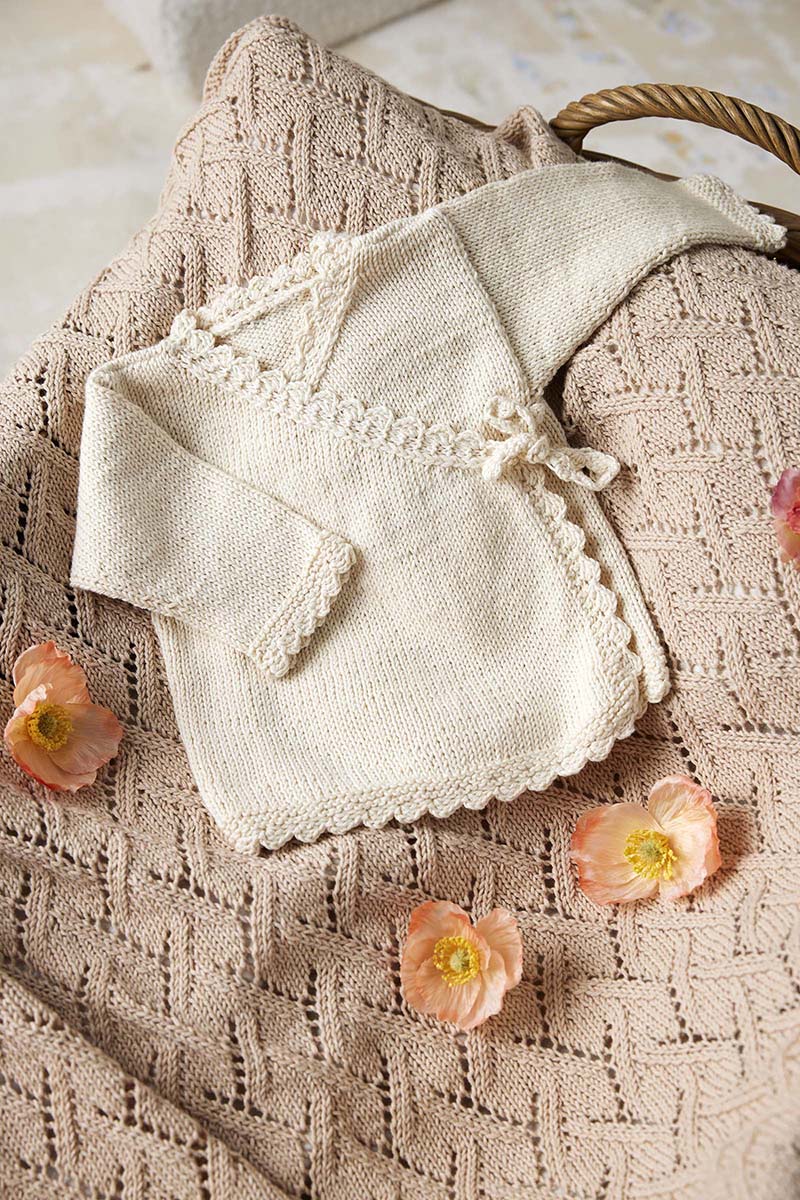 Modèle en coton baby Cotton Naturally Colored de Lang Yarns - Catalogue Lang Yarns Punto 83