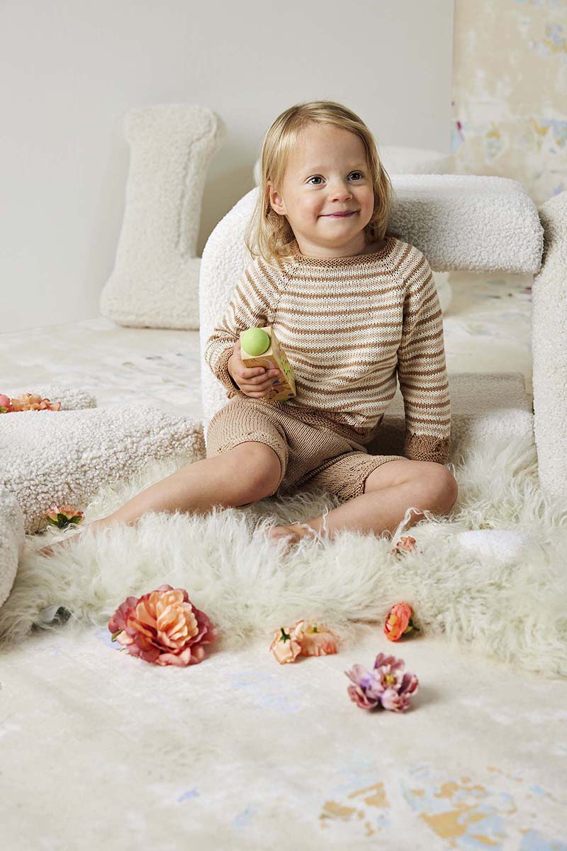 Modèle en coton baby Cotton Naturally Colored de Lang Yarns - Catalogue Lang Yarns Punto 83