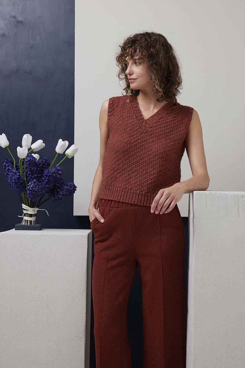 Débardeur 35 du catalogue Lang Yarns FAM 288