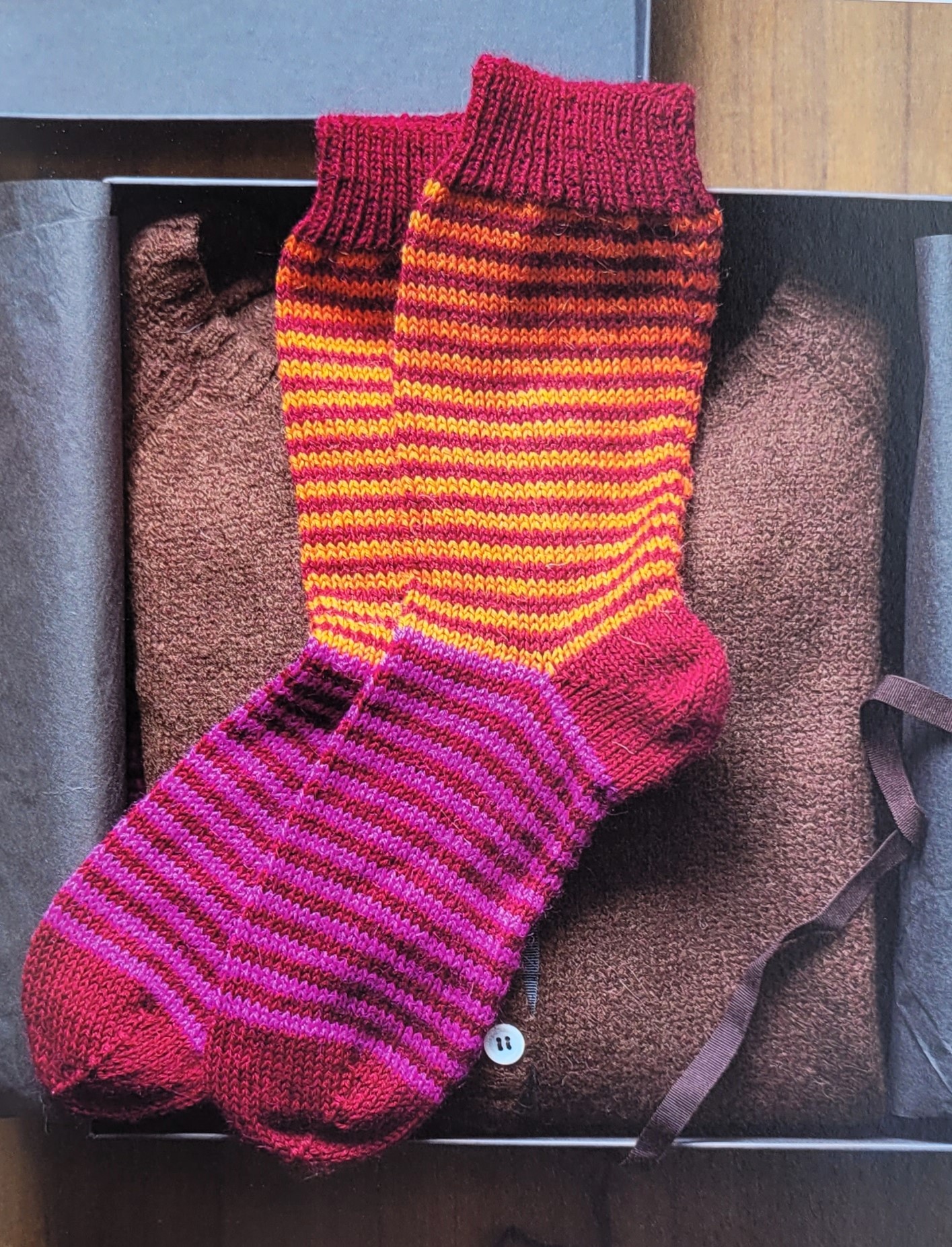 Livre accessoires à tricoter frédérique alexandre laines lang Yarns Editions Marie Claire