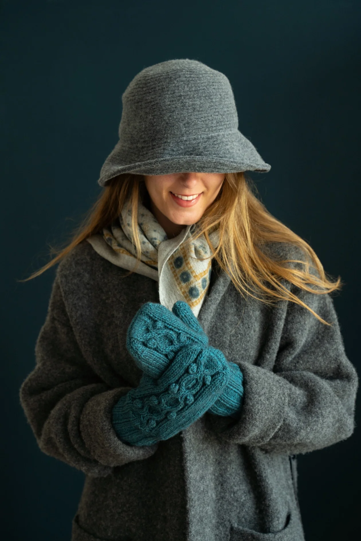 Livre accessoires à tricoter frédérique alexandre laines lang Yarns Editions Marie Claire