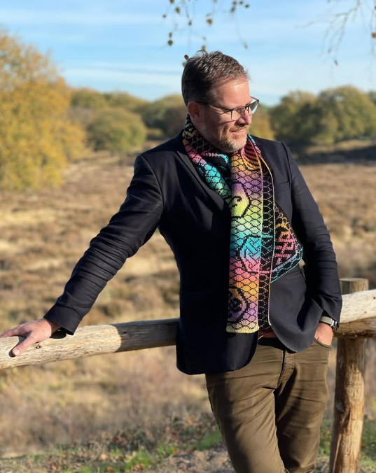 echarpe honey comb laine merino 120 lang yarns, de happily knitting