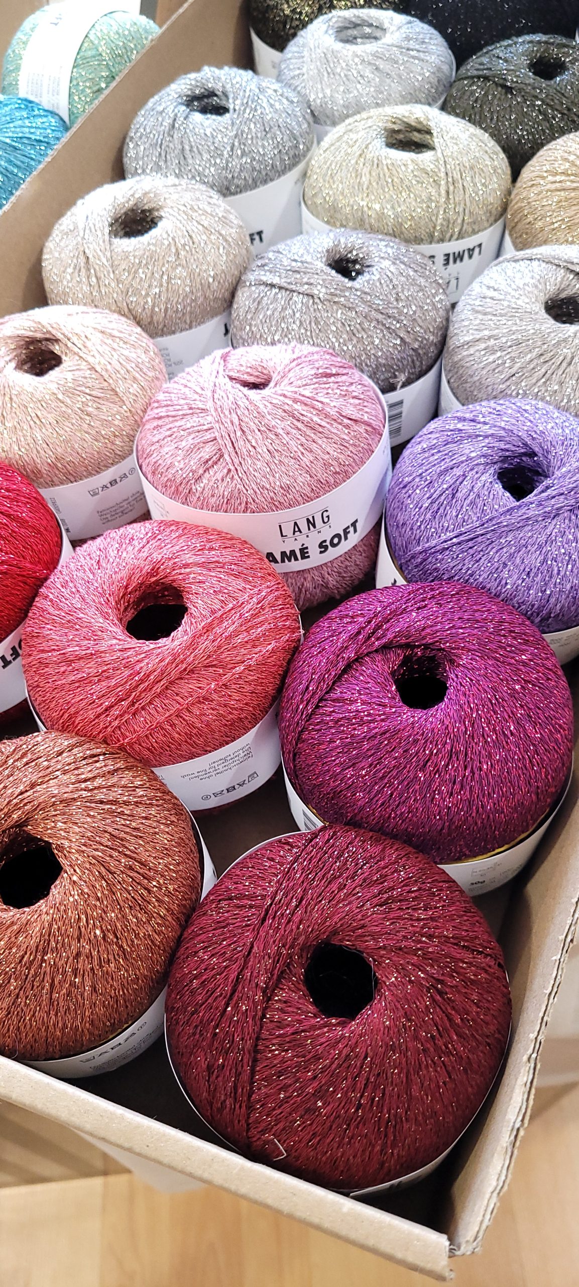 lamé soft lang yarns