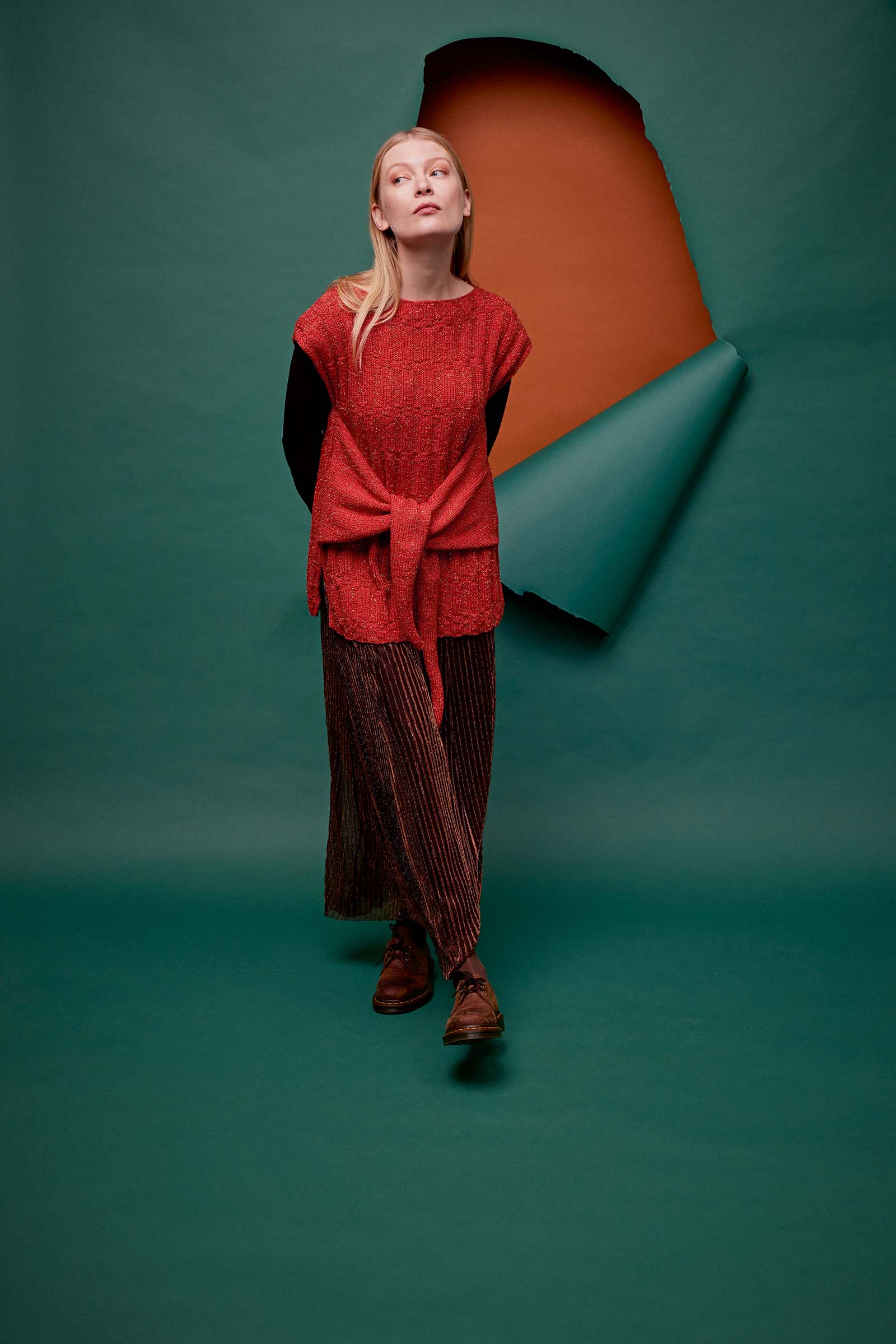 Pull 13 du catalogue Lang Yarns FAM 286 Collection