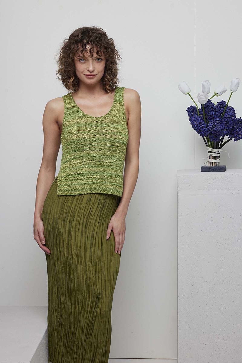 Débardeur 21 du catalogue Lang Yarns FAM 288 Collection