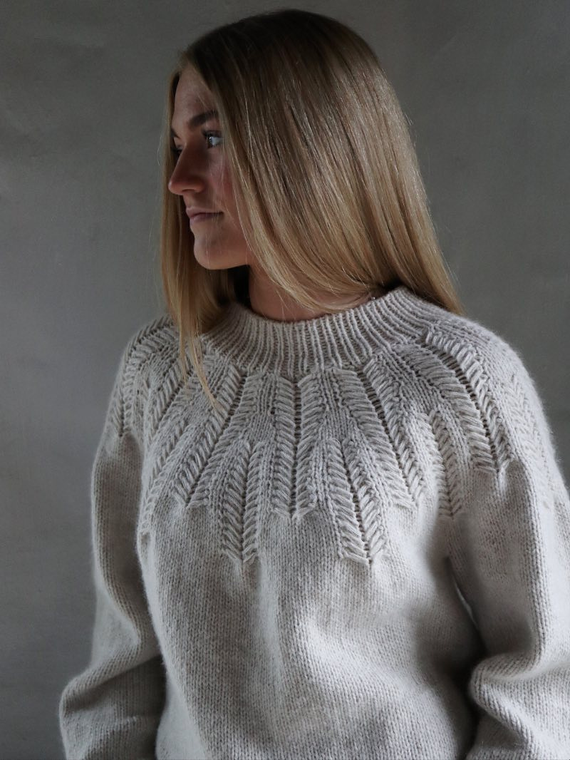 Pull callie de knitamore laines Lang Yarns