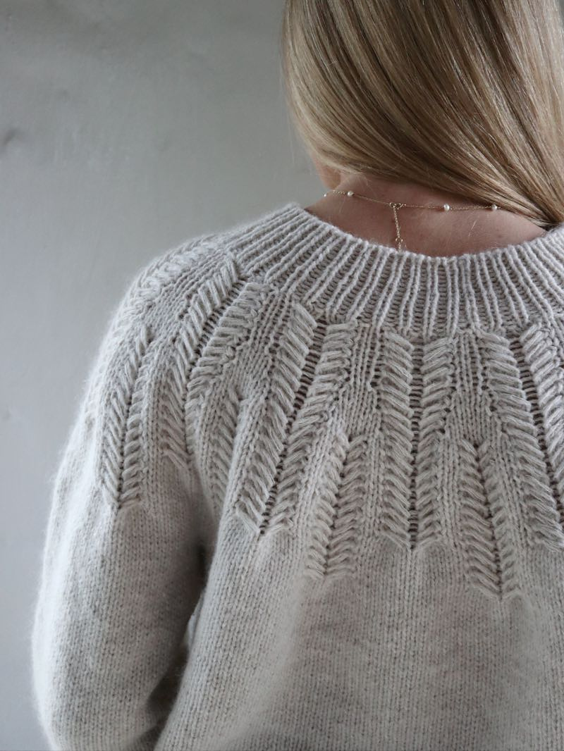 Pull callie de knitamore laines Lang Yarns