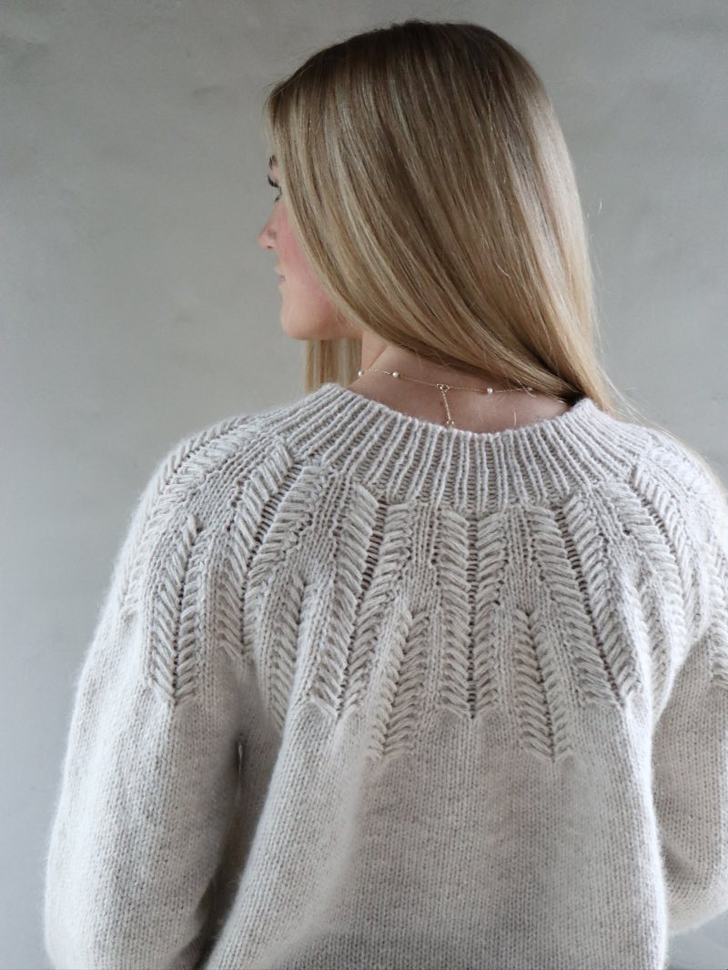 Pull callie de knitamore laines Lang Yarns