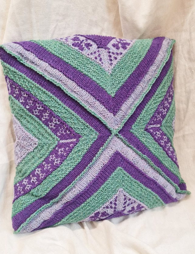 Coussin Dublin de Lang Yarns